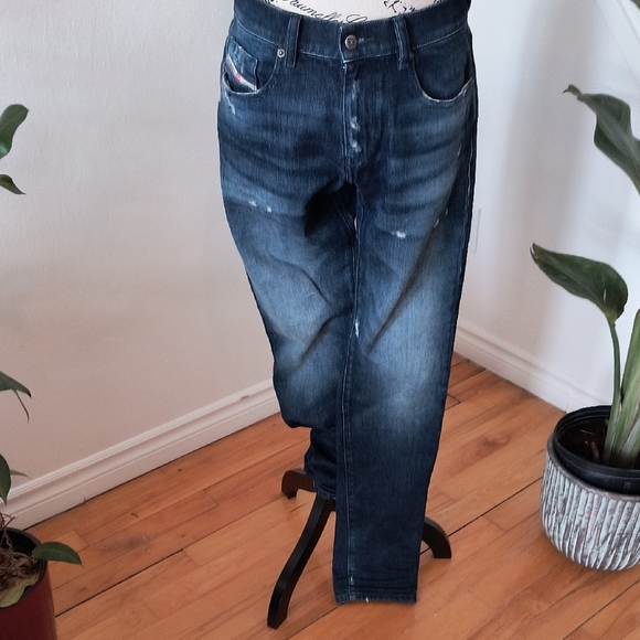 Diesel Men's Blue Jeans Size 30 - Picture 6 of 12